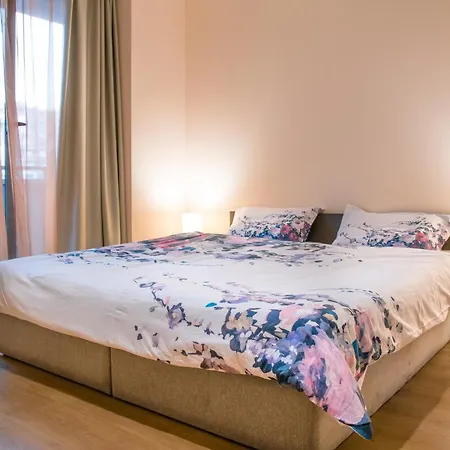 Academica Aparthotel